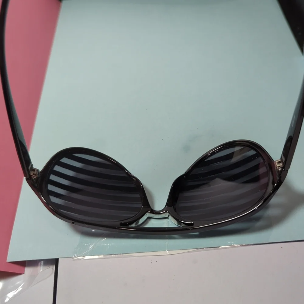 Vintage 80'/90's Vent Frame Beach Sun Eyewear UV400 Never Been Worn Black/Sil